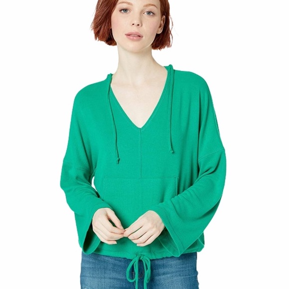 BB Dakota Seeing Green Hacci V Neck Sweatshirt - Picture 1 of 13